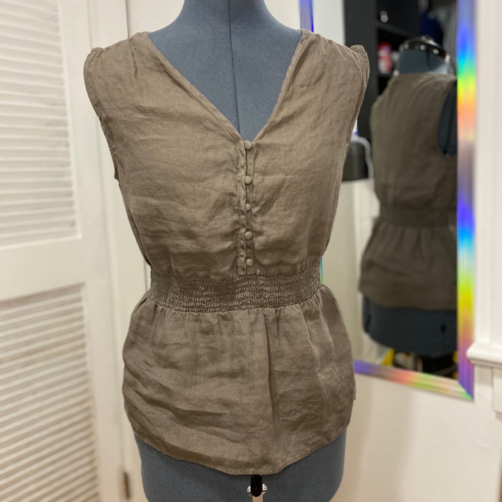BANANA REPUBLIC Sleeveless Linen Top